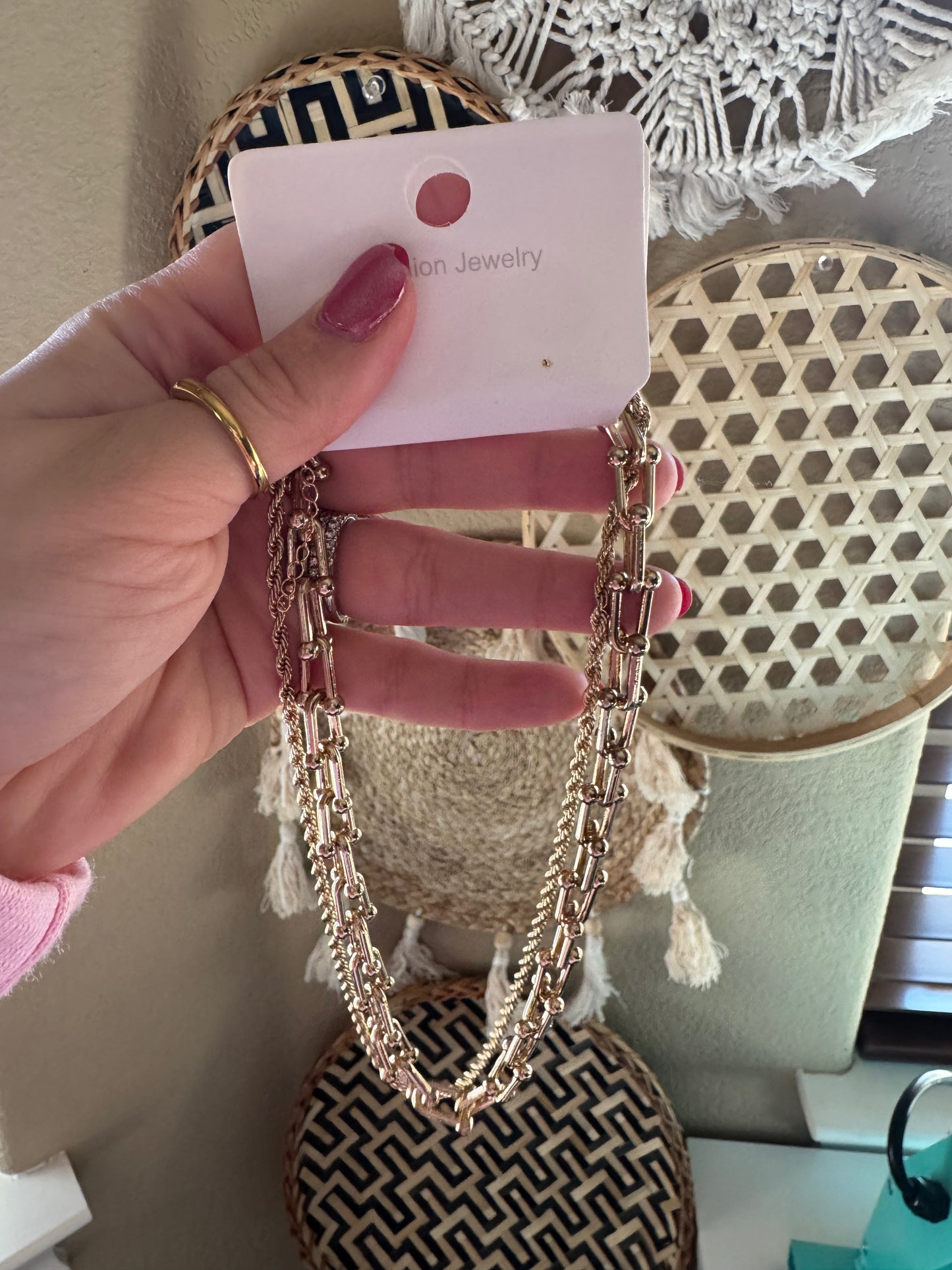 Gold Twisted And U
Link Chains Set